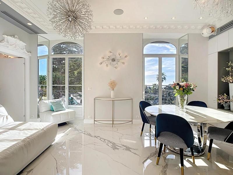 Appartement - 121 m² - 4 pièces