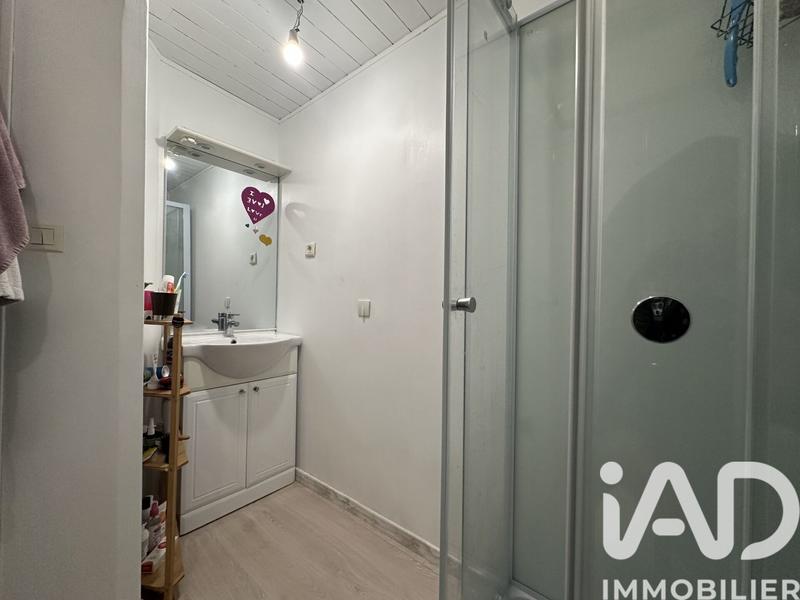 Maison - 179 m² - 9 pièces