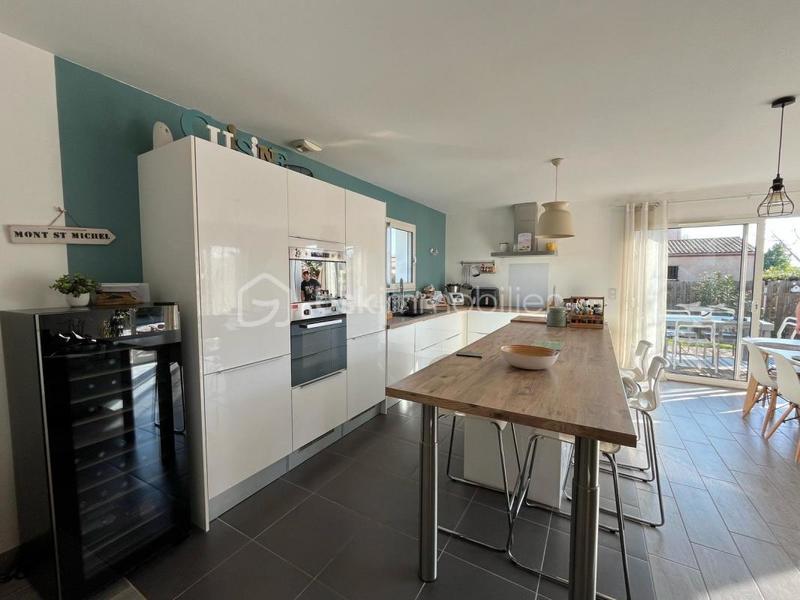 Maison traditionnelle - 110 m² - 4 pièces