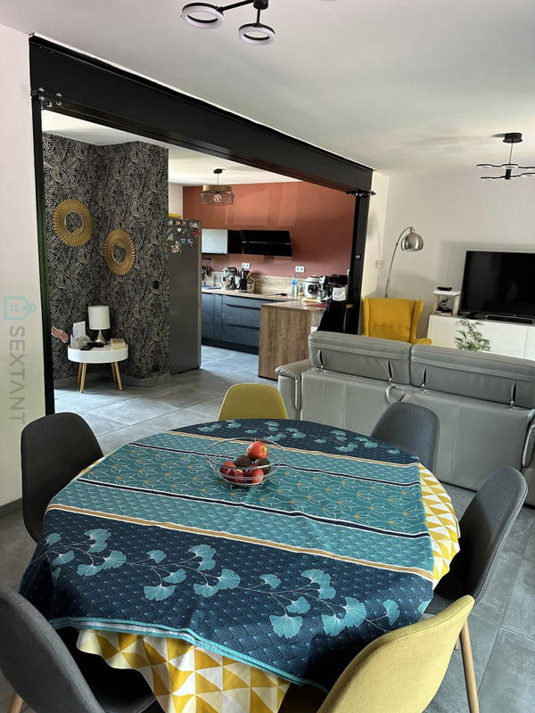 Maison - 127 m² - 5 pièces