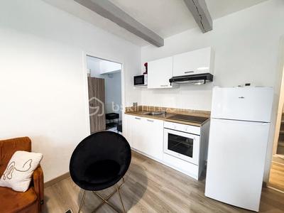 Immeuble - 92 m² - 5 pièces