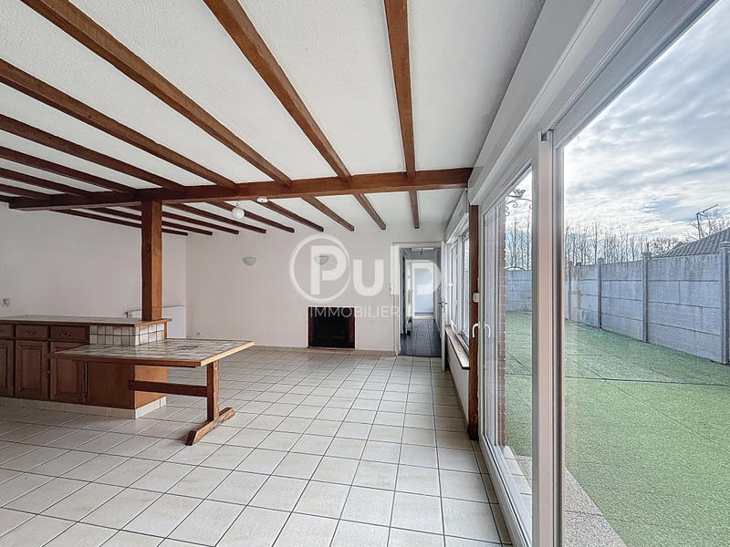 Maison - 176 m² - 8 pièces