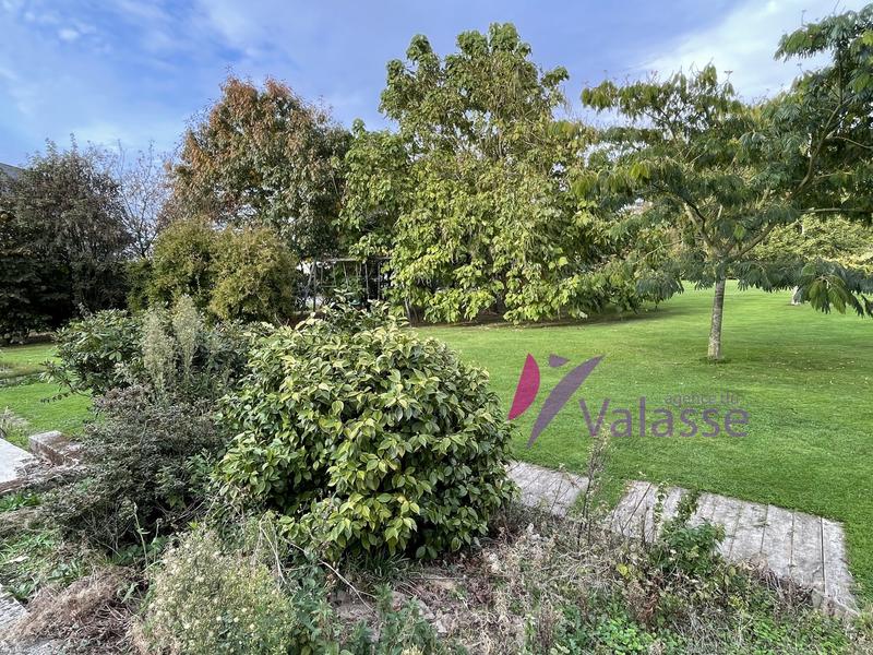 Maison - 274 m² - 7 pièces