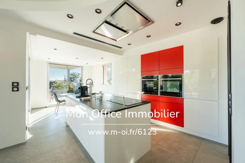 Maison d'architecte - 250 m² - 6 pièces