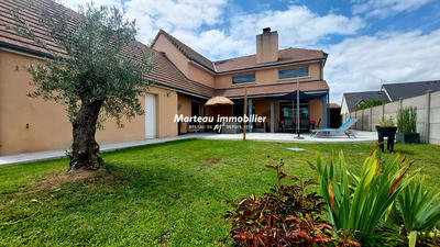 Maison - 196 m² - 6 pièces