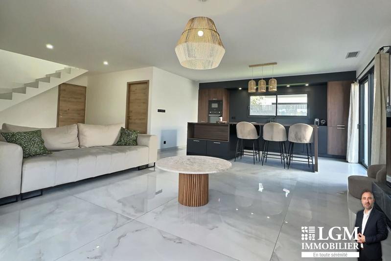 Villa - 130 m² - 5 pièces