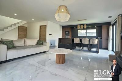 Villa - 130 m² - 5 pièces