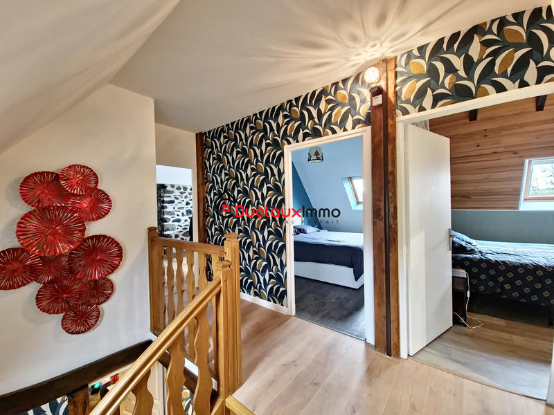 Maison - 167 m² - 6 pièces