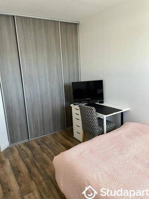 Chambre - 15 m² - 1 pièce