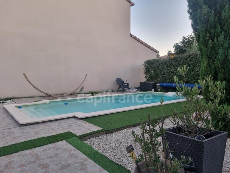 Maison - 103 m² - 4 pièces