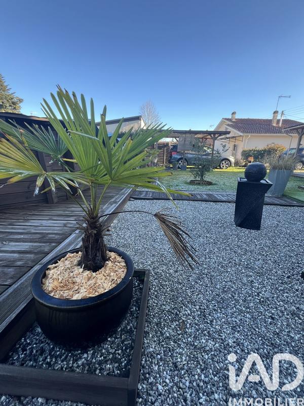 Maison - 135 m² - 6 pièces