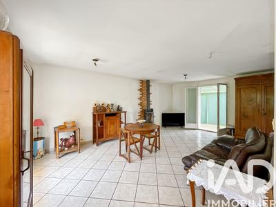 Maison - 107 m² - 6 pièces