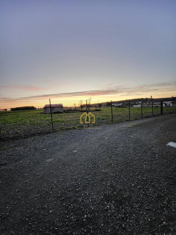 Propriété - 173 m² - 6 pièces