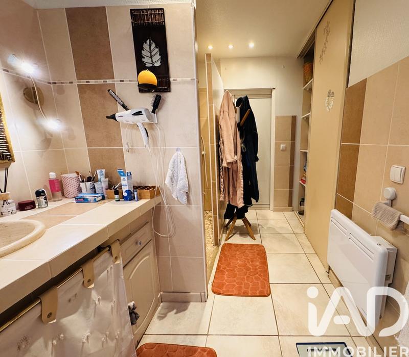 Maison - 93 m² - 4 pièces