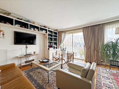 Appartement - 110 m² - 4 pièces