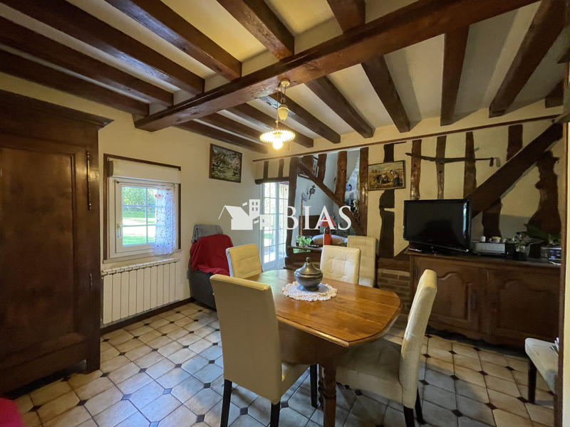 Maison - 140 m² - 8 pièces
