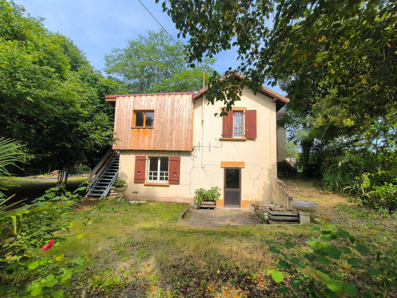 Maison - 90 m² - 4 pièces