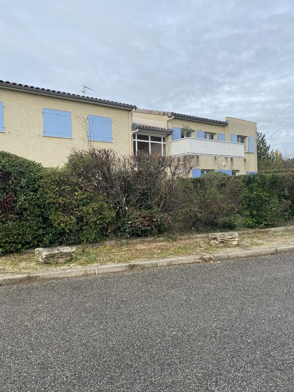 Appartement - 83 m² - 4 pièces