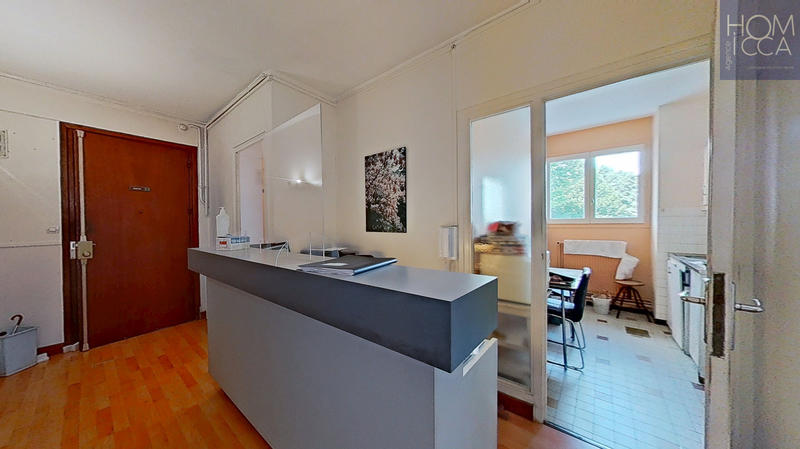 Appartement - 120 m² - 6 pièces