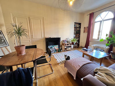 Appartement - 75 m² - 3 pièces