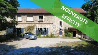 Maison en pierre - 450 m² - 17 pièces