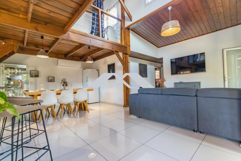 Villa - 104 m² - 4 pièces