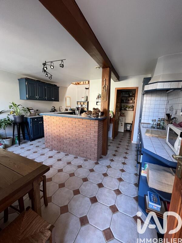 Maison - 103 m² - 5 pièces