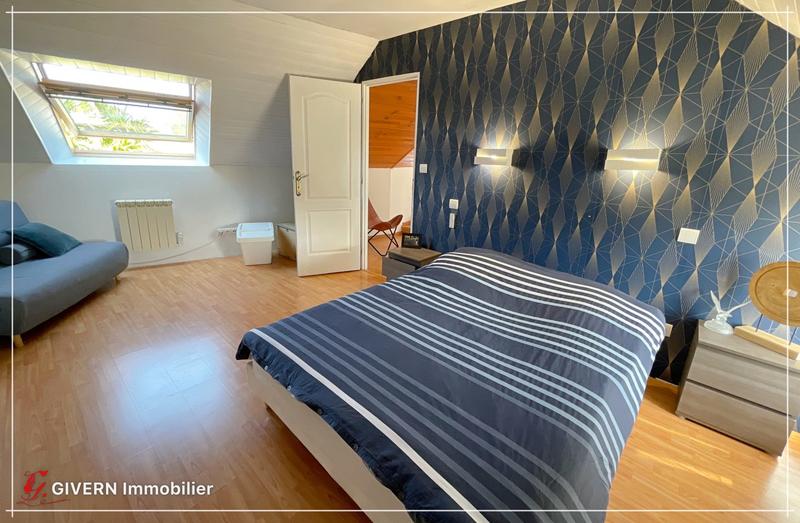 Maison - 192 m² - 7 pièces