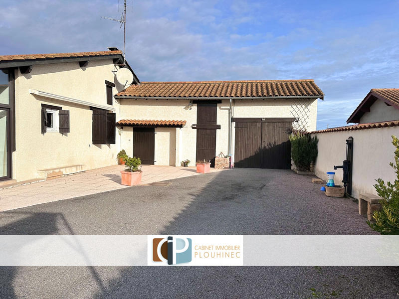 Maison - 90 m² - 5 pièces