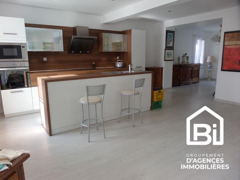 Maison - 122 m² - 5 pièces