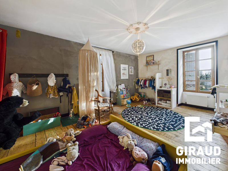 Maison ancienne - 195 m² - 1 pièce