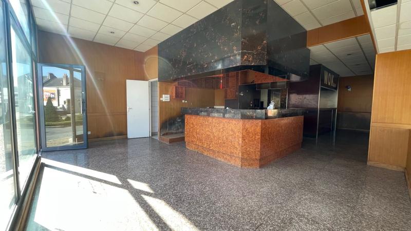 Local commercial - 300 m²