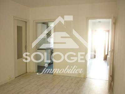 Appartement - 83 m² - 4 pièces