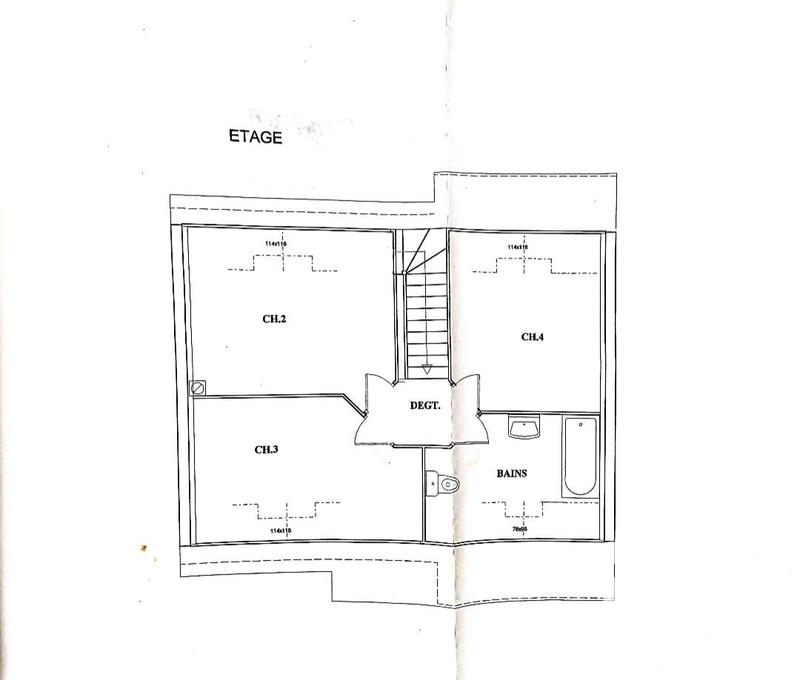 Maison - 95 m² - 5 pièces