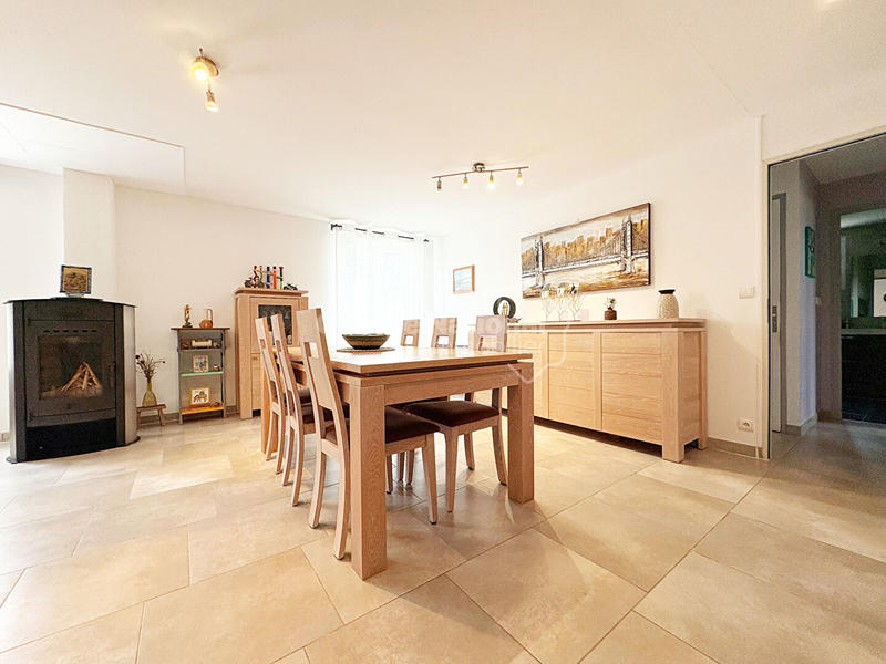 Maison - 95 m² - 4 pièces