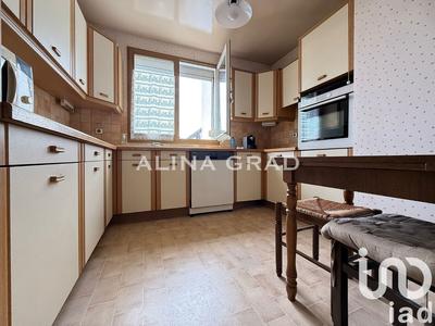 Appartement - 83 m² - 4 pièces