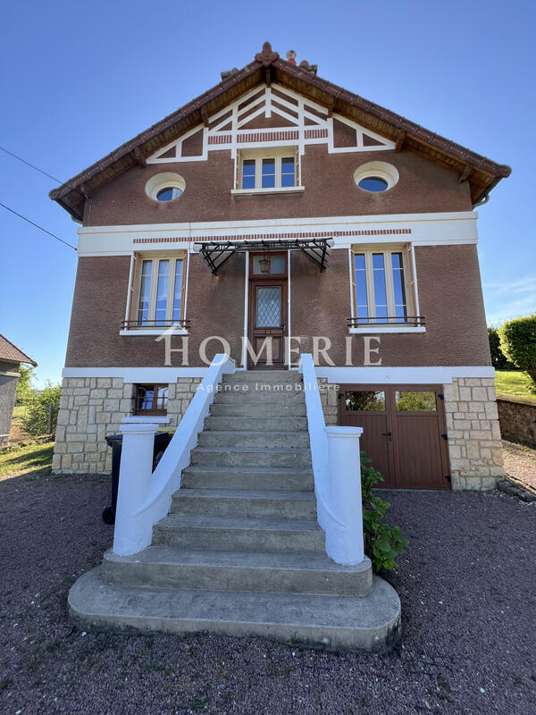 Maison - 116 m² - 7 pièces