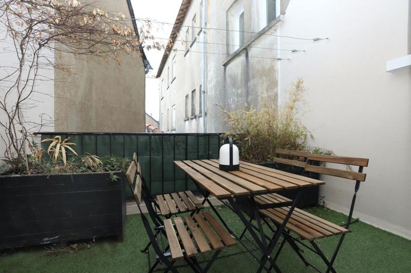 Appartement - 79 m² - 5 pièces