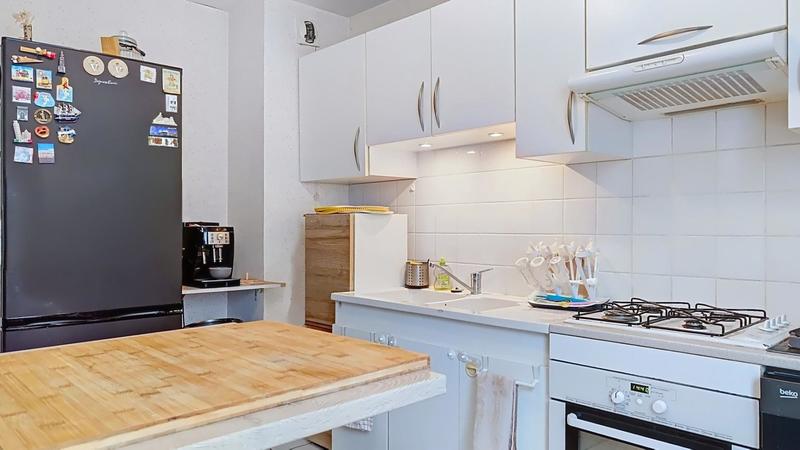 Appartement - 83 m² - 4 pièces