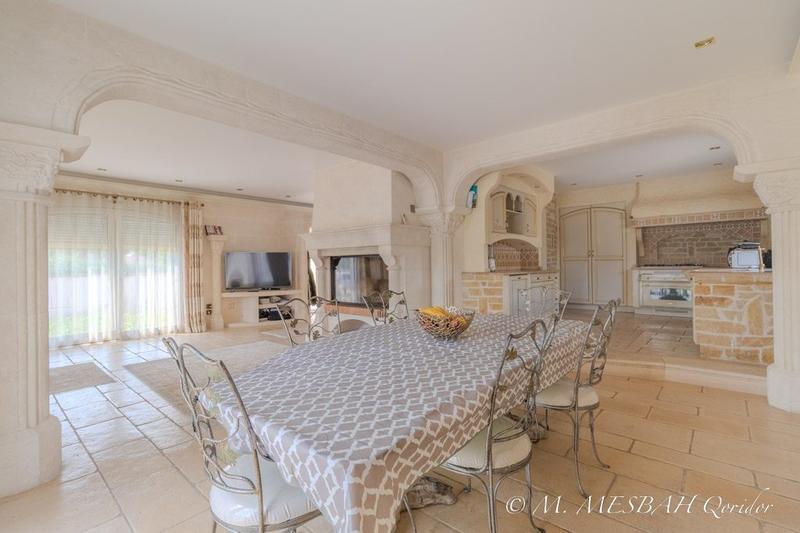 Maison - 155 m² - 6 pièces