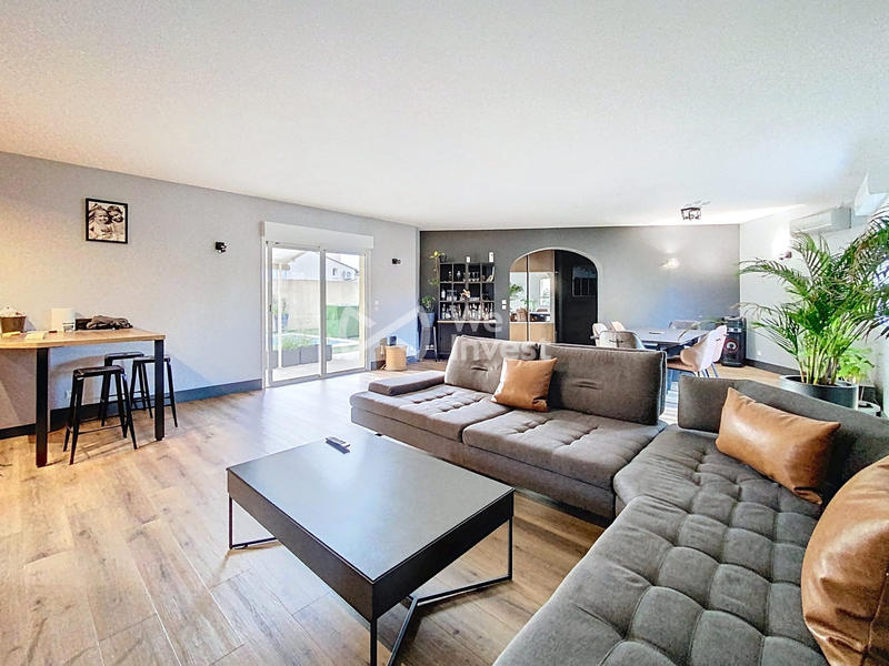 Maison - 165 m² - 5 pièces