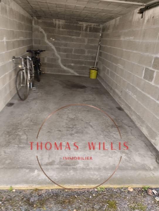 Parking / Garage - 13 m²