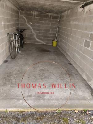 Parking / Garage - 13 m²