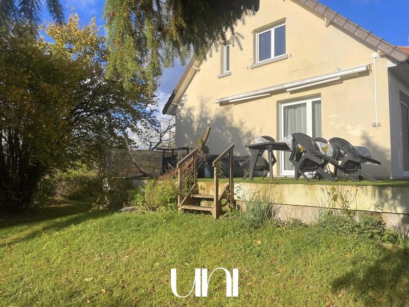 Maison - 135 m² - 7 pièces