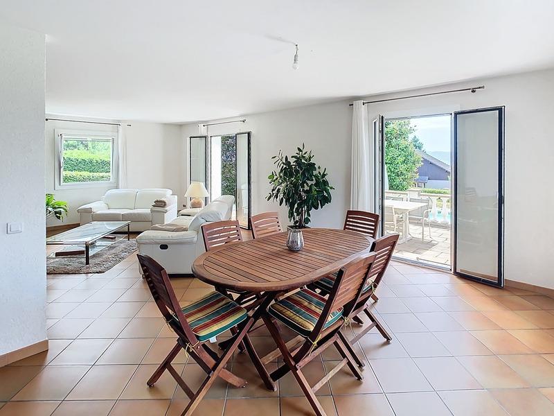 Maison - 200 m² - 6 pièces