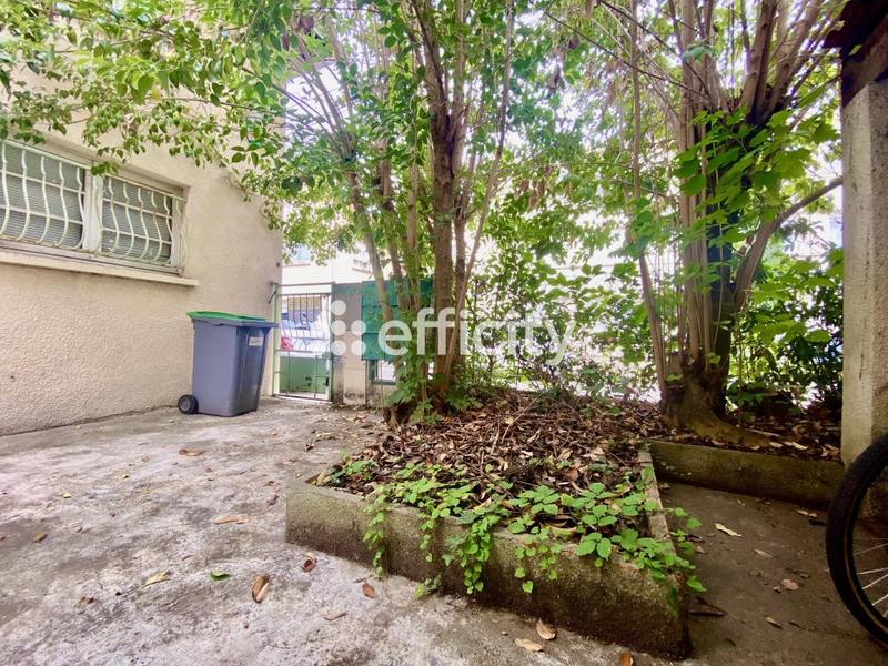 Immeuble - 60 m² - 4 pièces