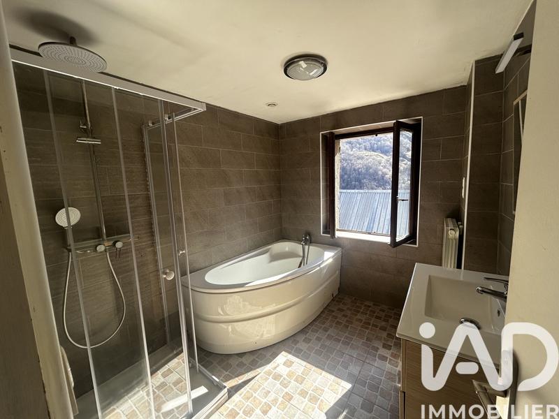 Maison - 77 m² - 4 pièces