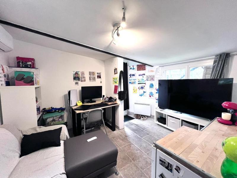 Maison - 96 m² - 4 pièces