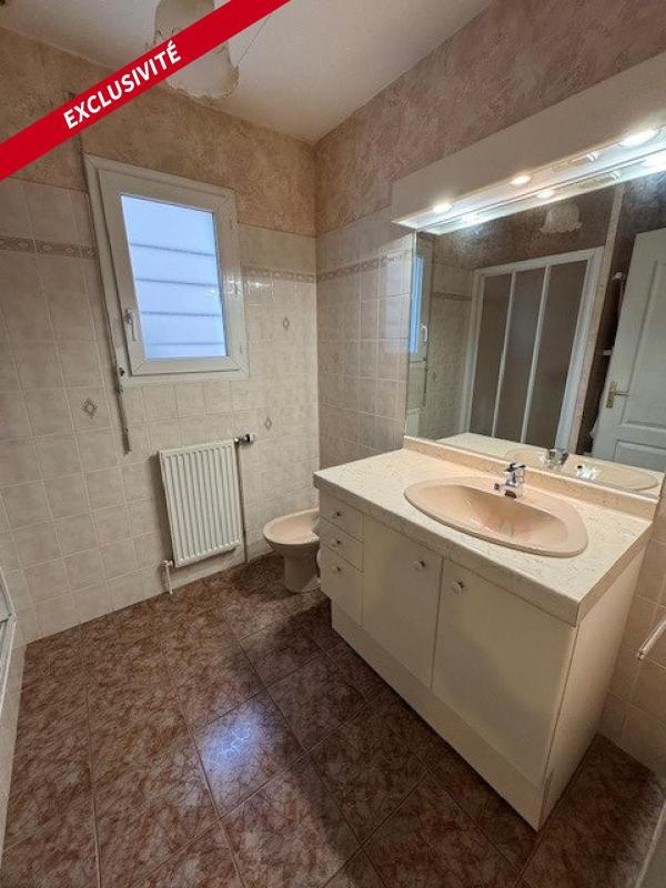 Maison traditionnelle - 85 m² - 4 pièces