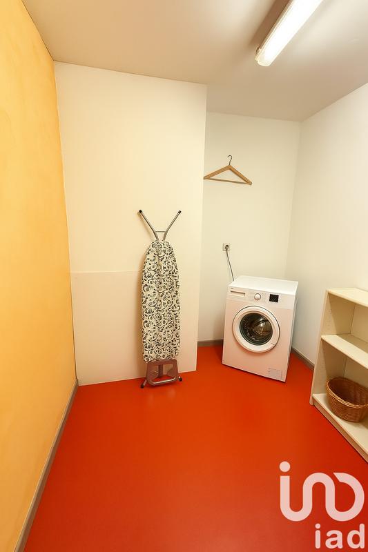 Maison - 170 m² - 9 pièces